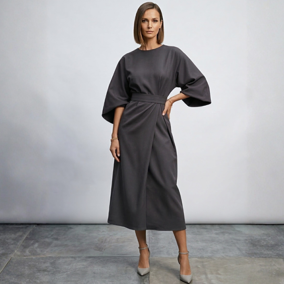 Lidija – Eleganta maxi kleita ar jostu
