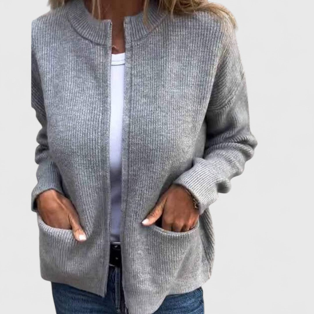 Slavica – veste ar elegantu dizainu un komfortu rudenim un ne tikai
