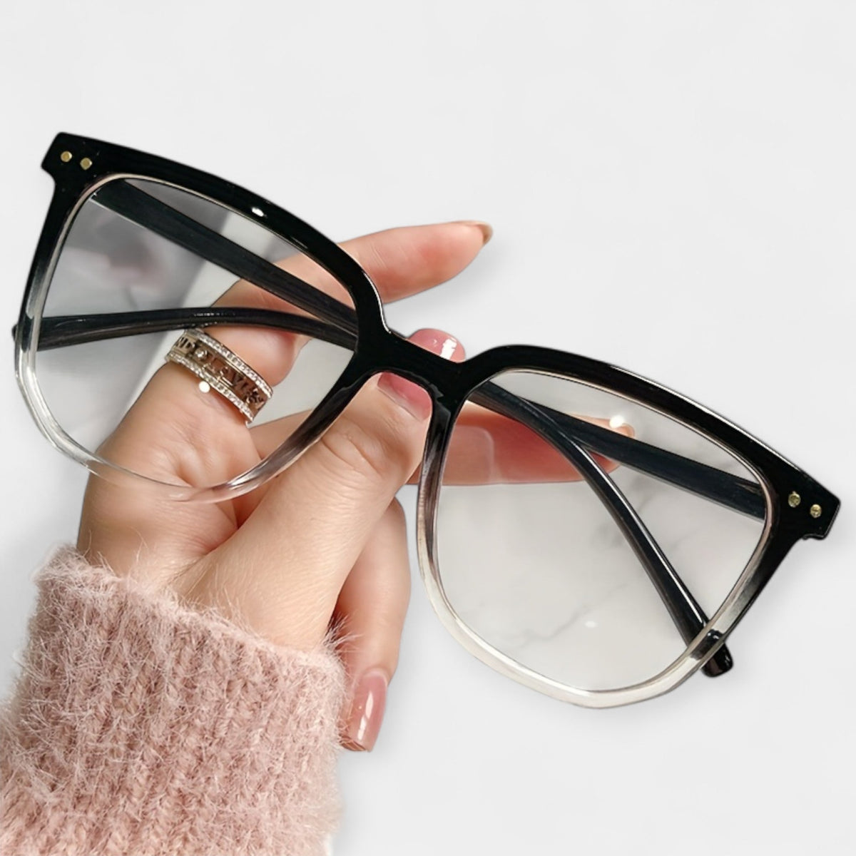 Kvadrātveida brilles zilās gaismas filtrēšanai