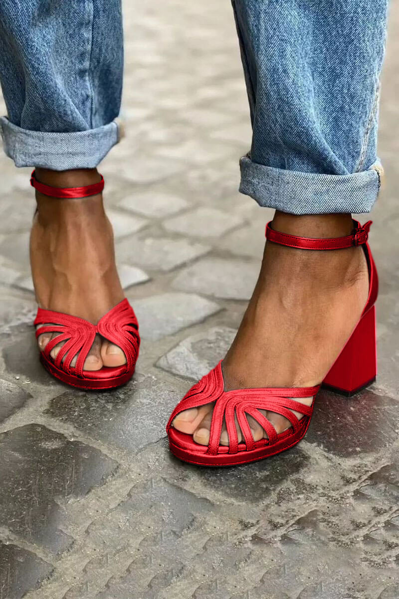 Tijana — Divkrāsu sandales ar saitēm