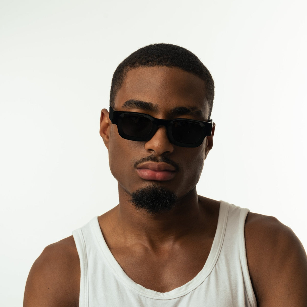 Nataša - Saulesbrilles